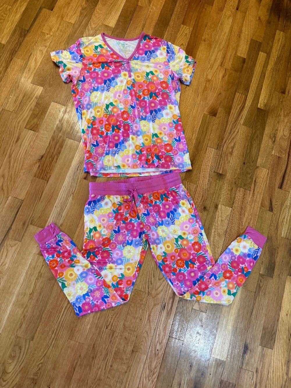 Little Sleepies Women's Pajama Pants Size SMALL & Top MEDIUM Rainbow Bloom Set.